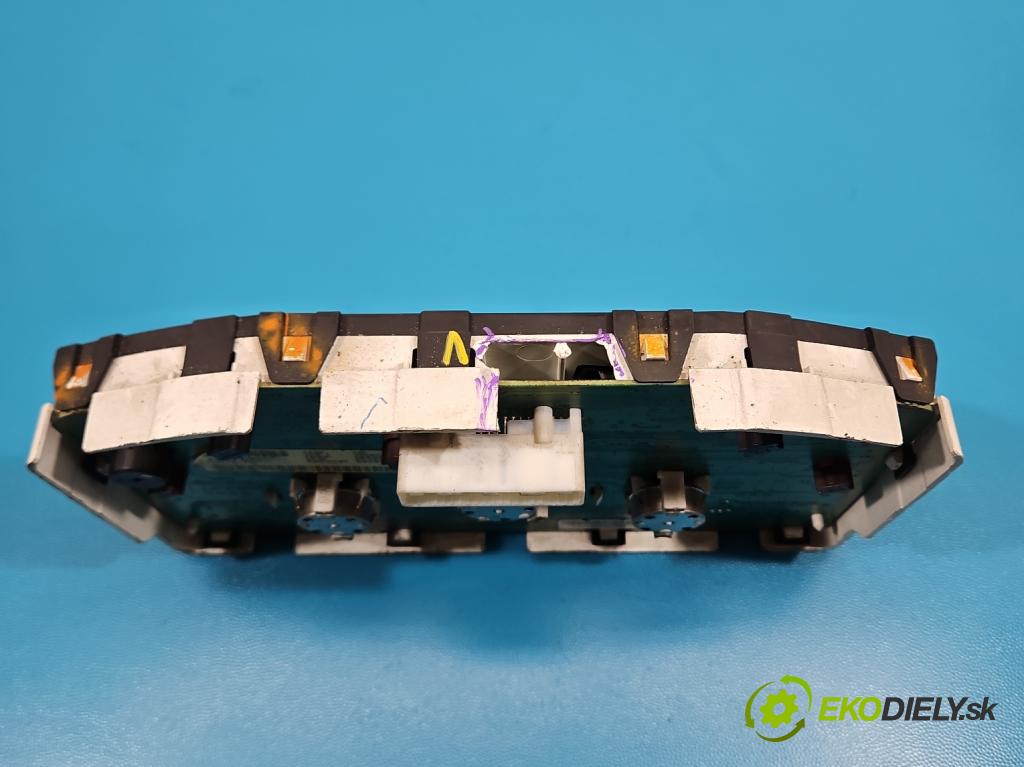 Nissan Micra K12 2003-2010 1.5 dci 65 HP manual 48 kW 1461 cm3 3- prístrojovka/ budíky AX765 (Prístrojová doska)