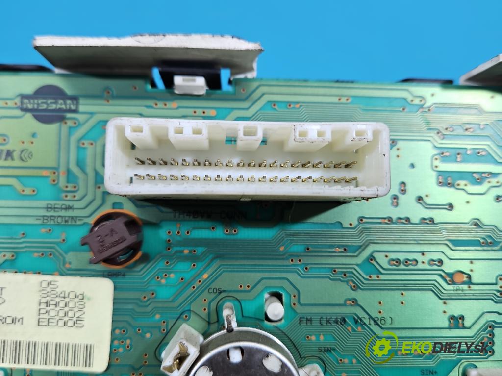 Nissan Micra K12 2003-2010 1.5 dci 65 HP manual 48 kW 1461 cm3 3- prístrojovka/ budíky AX765 (Prístrojová doska)