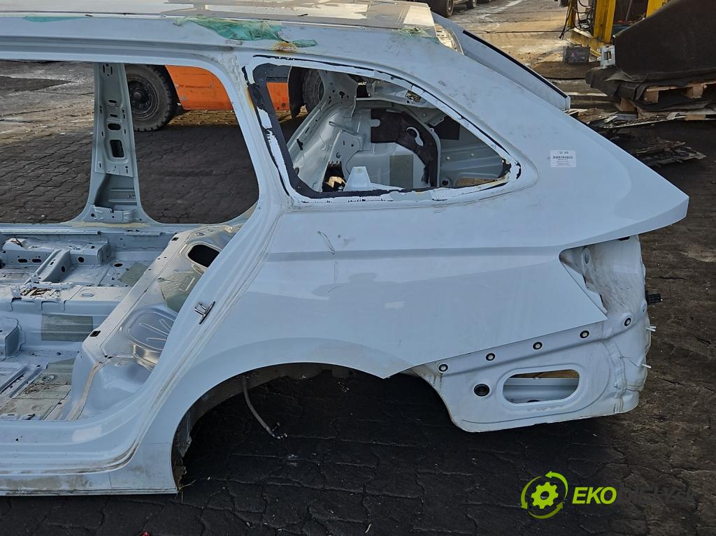 Skoda Octavia IV 2019- 1.5 TSI 150 hp automatic 110 kW 1498 cm3 5- blatnik zadní levý 