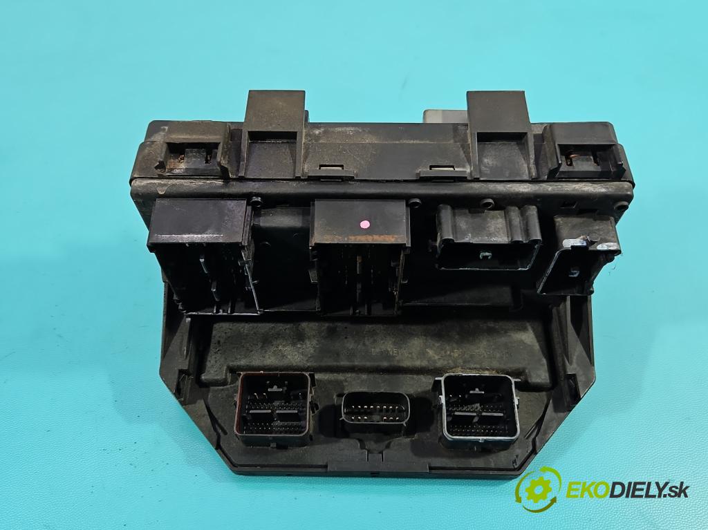Dodge Caravan V 2007-2020 3.3 V6 178HP: automatic 131 kW 3301 cm3 5- riadiaca jednotka ostatné 56049720AR