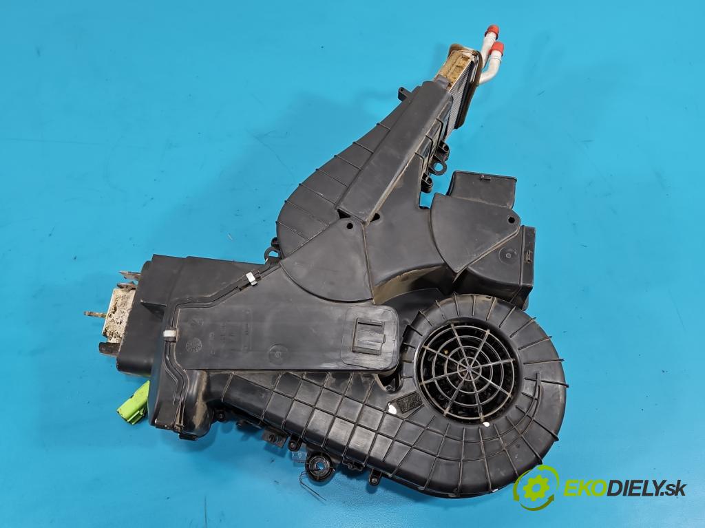 Dodge Caravan V 2007-2020 3.3 V6 178KM automatic 131 kW 3301 cm3 5- radiátor 5289400 (Radiátor topení)