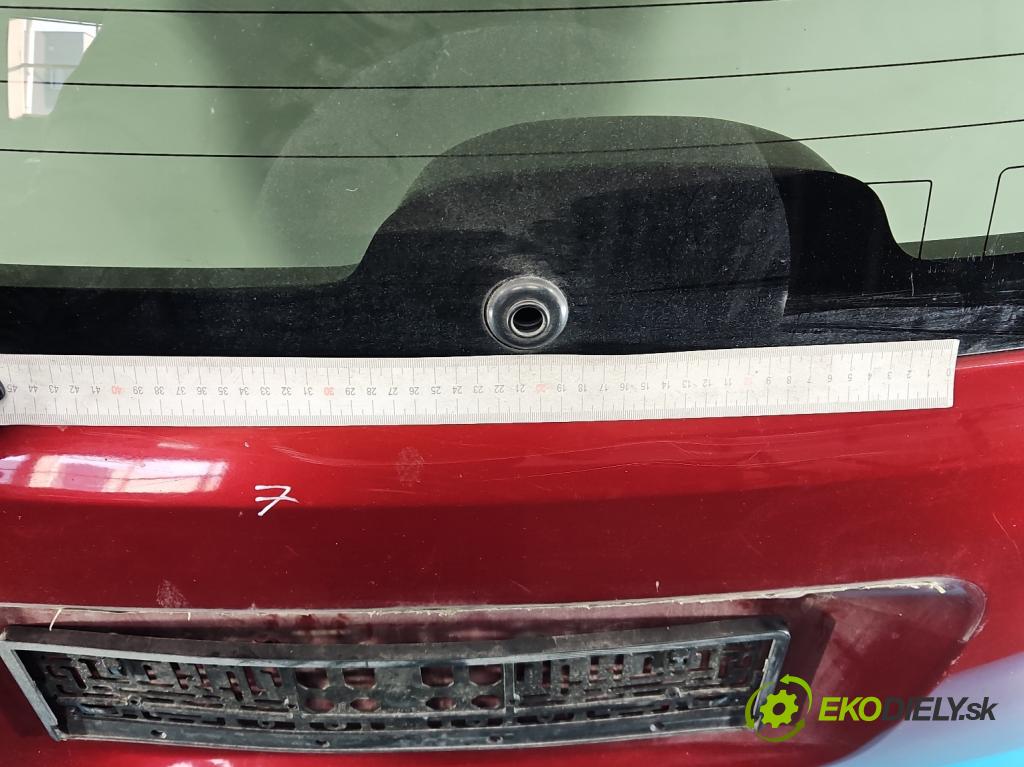 Dodge Caravan V 2007-2020 3.3 V6 178KM automatic 131 kW 3301 cm3 5- zadní kufrové dveře  (Zadní kapota (kufr))