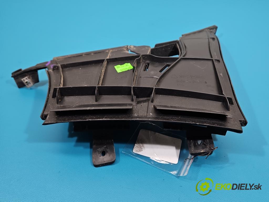 Skoda Octavia IV 2019- 1.5 TSI 150 HP automatic 110 kW 1498 cm3 5- kryt plast 5E3121764G