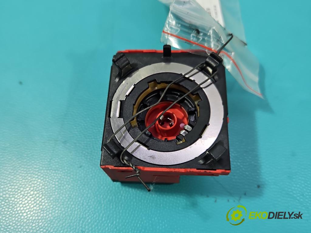 Volvo V50 2.0d 136 HP manual 100 kW 1997 cm3 5- Vlákno: 1307329076