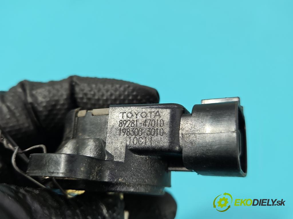 Toyota Corolla Verso I 2001-2004 2.0 D4D 90 HP manual 66 kW 1995 cm3 5- pedal plyn potenciometr: 89281-47010