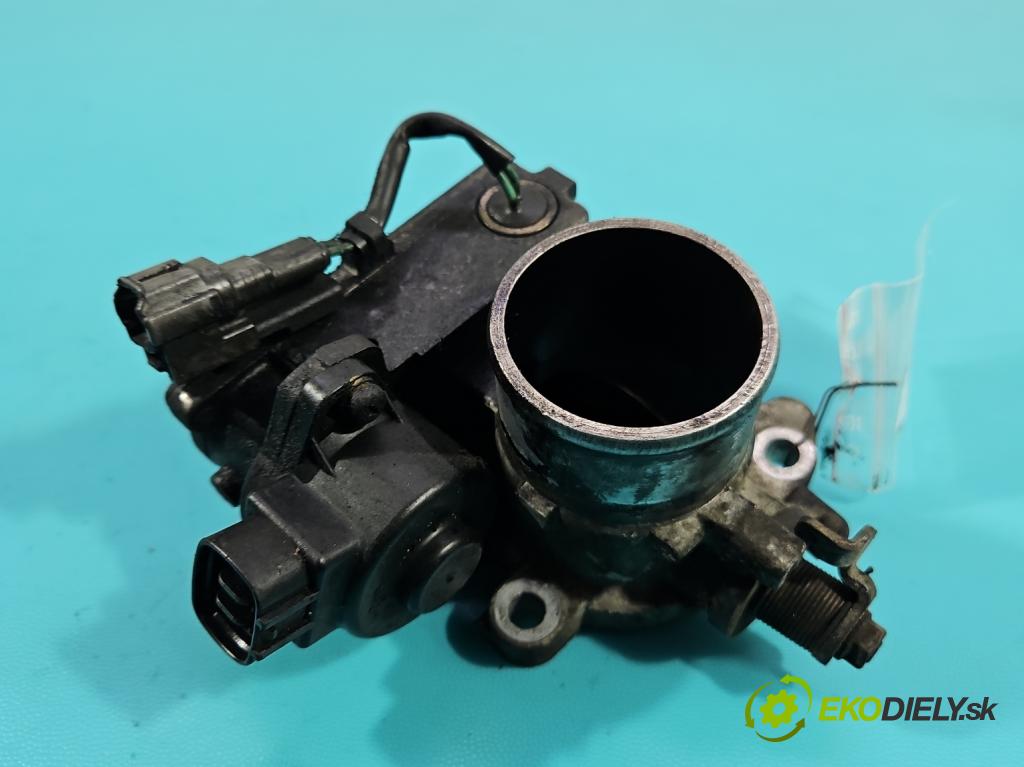 Toyota Corolla Verso I 2001-2004 2.0 D4D 90 HP manual 66 kW 1995 cm3 5- klapka 27020 (Škrtiaca klapka)