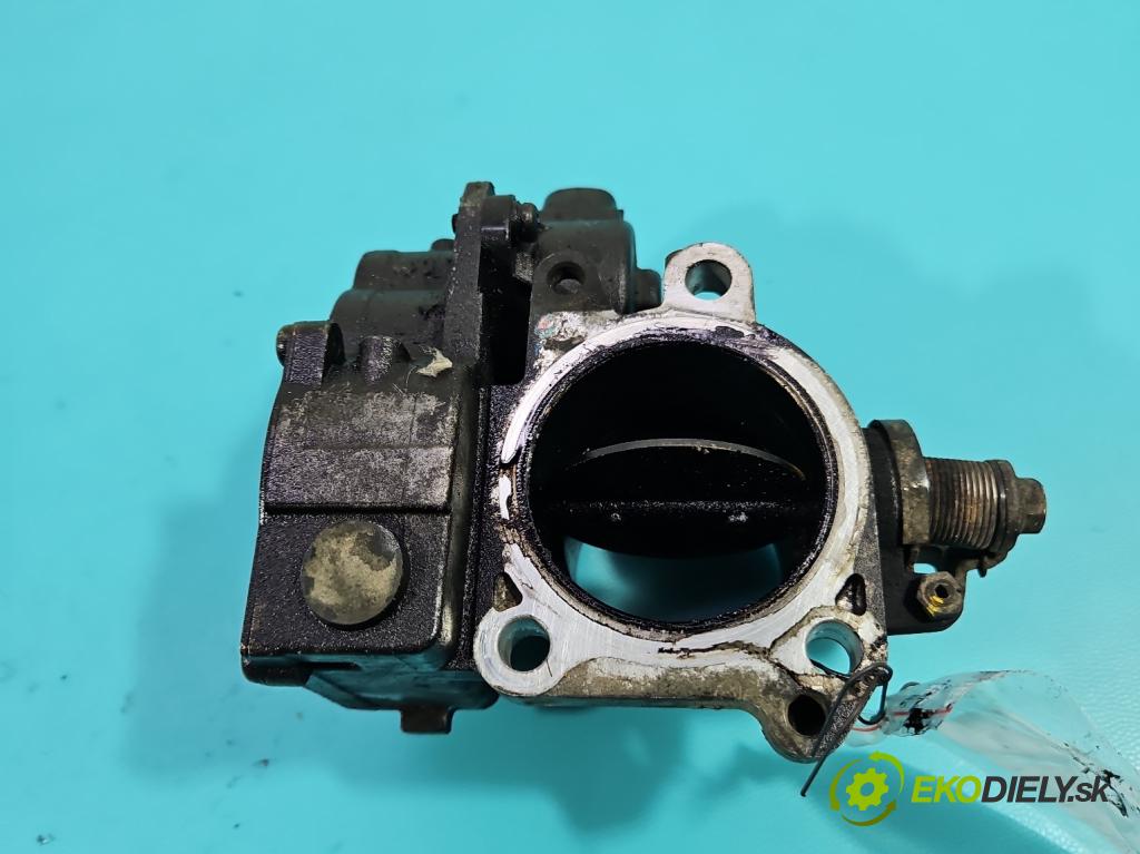 Toyota Corolla Verso I 2001-2004 2.0 D4D 90 HP manual 66 kW 1995 cm3 5- klapka 27020 (Škrtiaca klapka)