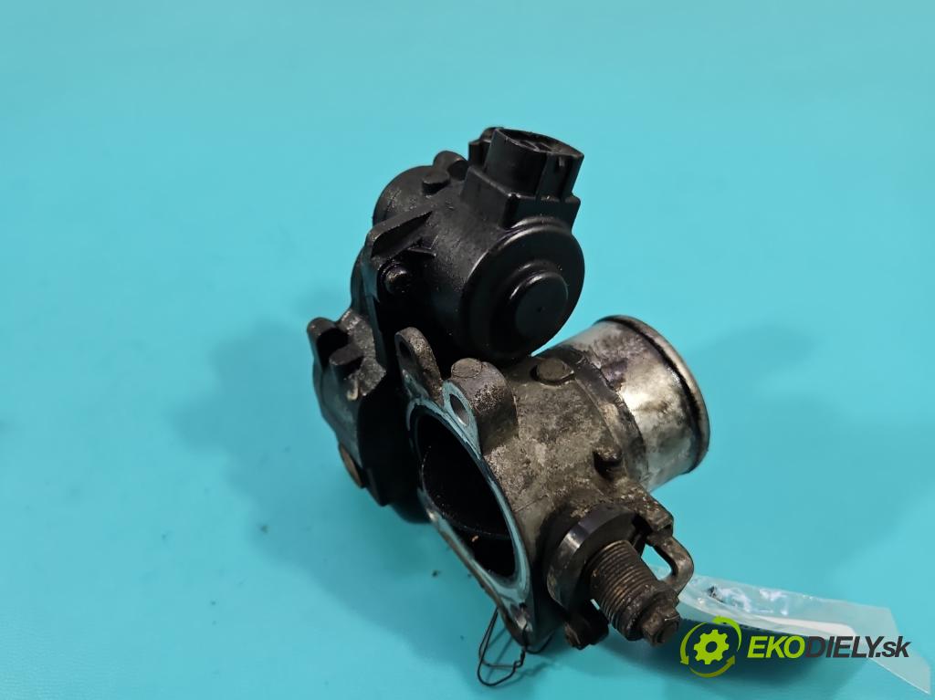 Toyota Corolla Verso I 2001-2004 2.0 D4D 90 HP manual 66 kW 1995 cm3 5- klapka 27020 (Škrtiaca klapka)