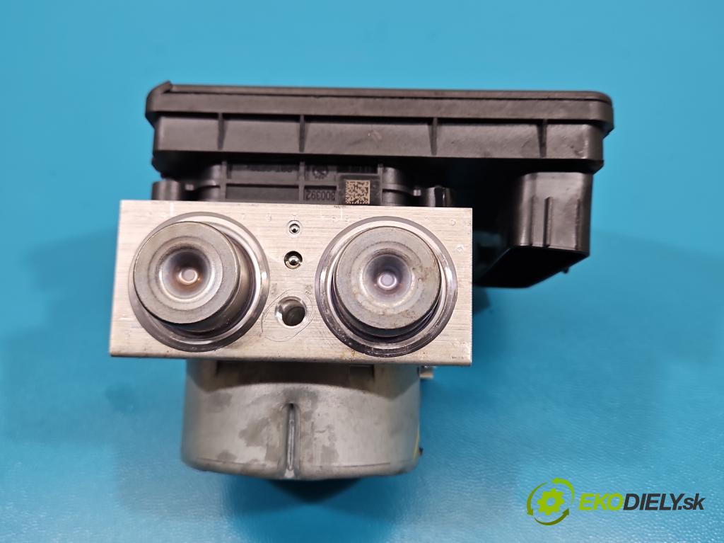 Skoda Octavia IV 2019- 1.5 TSI 150 hp automatic 110 kW 1498 cm3 5- čerpadlo abs 5WA614517DG (Pumpa ABS)