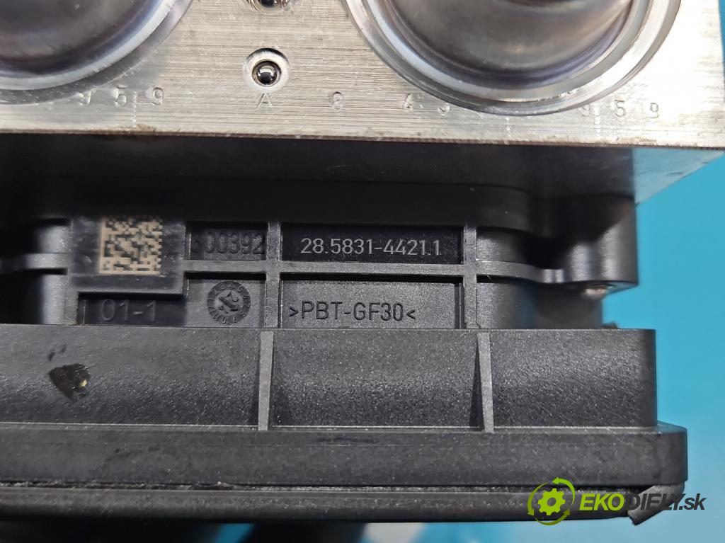 Skoda Octavia IV 2019- 1.5 TSI 150 hp automatic 110 kW 1498 cm3 5- čerpadlo abs 5WA614517DG (Pumpa ABS)