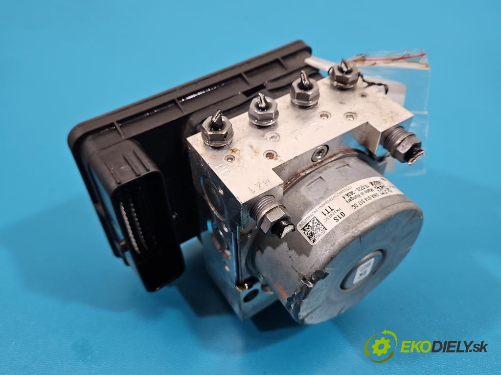 Skoda Octavia IV 2019- 1.5 TSI 150 hp automatic 110 kW 1498 cm3 5- čerpadlo abs 5WA614517DG (Pumpa ABS)