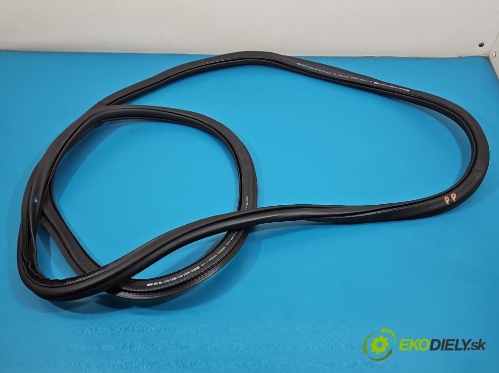 Skoda Octavia IV 2019- 1.5 TSI 150 HP automatic 110 kW 1498 cm3 5- Těsnění: dvere predné pravé 5E3867365B