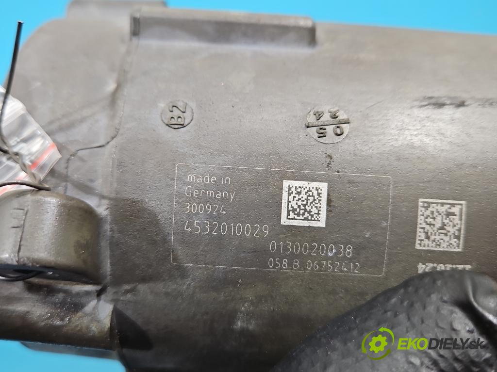 Skoda Octavia IV 2019- 1.5 TSI 150 HP automatic 110 kW 1498 cm3 5- Ozubené kolo: volant 5QS907146D