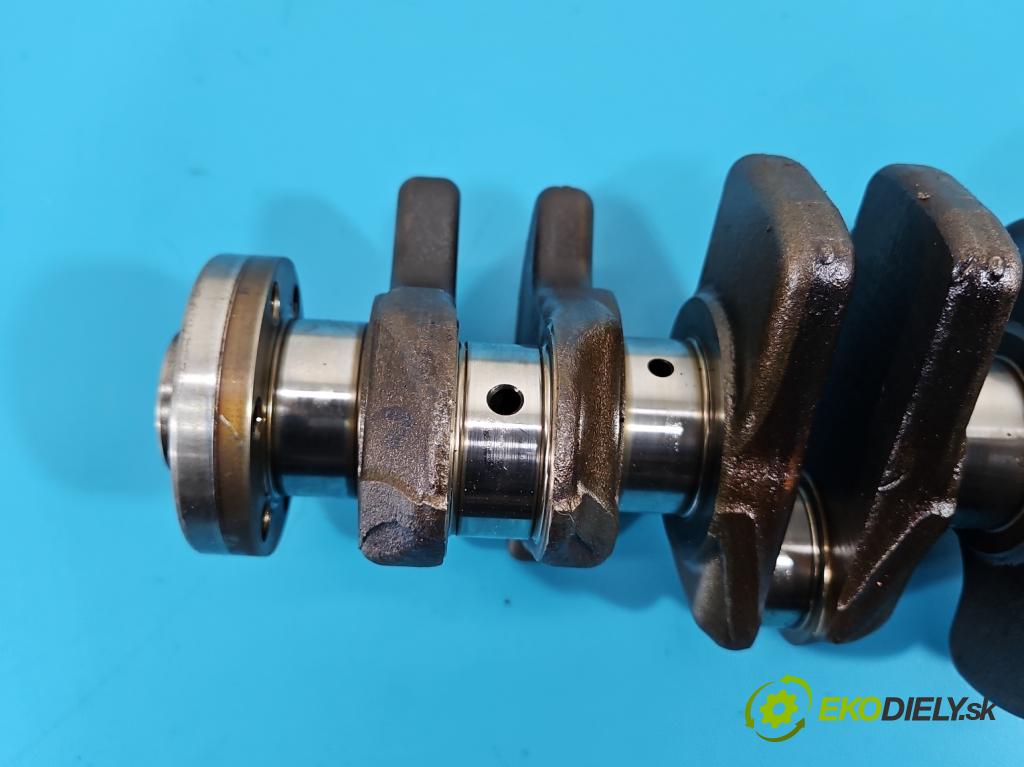 Toyota Yaris III 2011-2020 1.0 vvti 69KM manual 51 kW 998 cm3 5- Hřídel: kľukový 1KR (Blok motora ostatné)