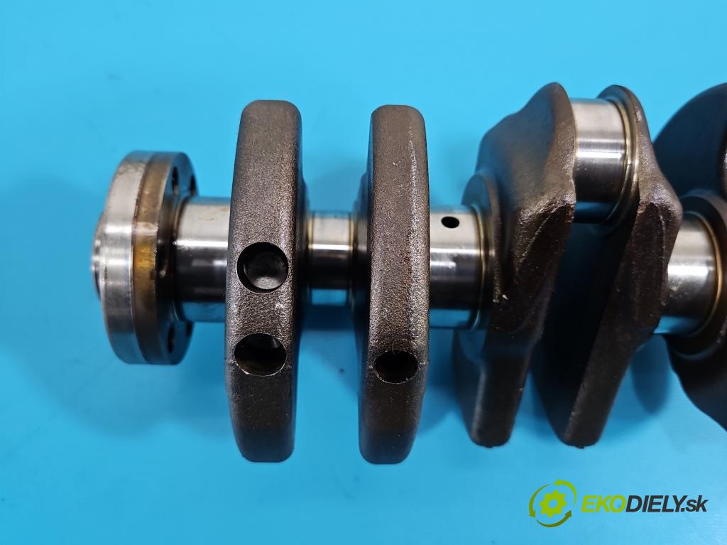 Toyota Yaris III 2011-2020 1.0 vvti 69KM manual 51 kW 998 cm3 5- Hřídel: kľukový 1KR (Blok motora ostatné)