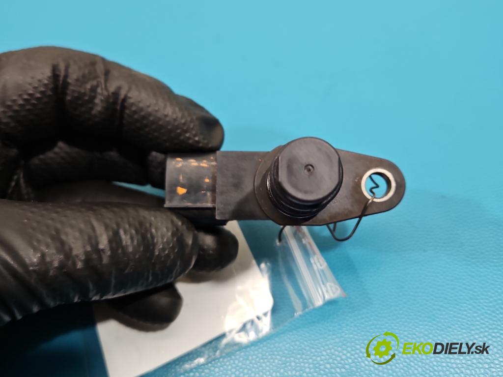 Isuzu D-Max II 2011-2019 2.5d 163 HP manual 120 kW 2499 cm3 2- snímač pozícia: válka načasovanie 8973121081 (Snímač polohy kľukového hriadeľa)