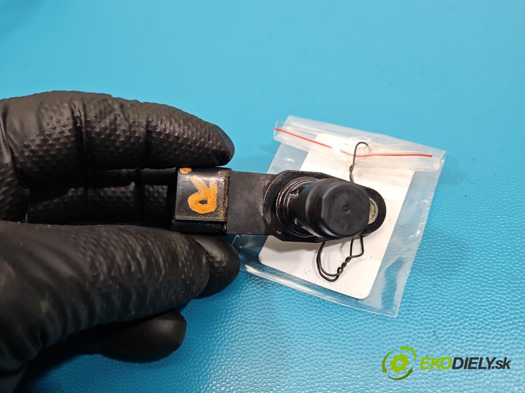 Isuzu D-Max II 2011-2019 2.5d 163 HP manual 120 kW 2499 cm3 2- snímač pozícia: válka načasovanie 8973121081 (Snímač polohy kľukového hriadeľa)