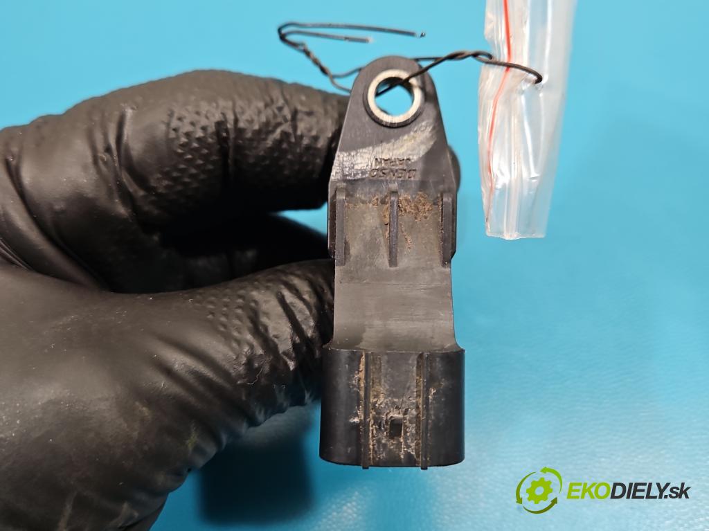 Isuzu D-Max II 2011-2019 2.5d 163 HP manual 120 kW 2499 cm3 2- snímač pozícia: válka načasovanie 8973121081 (Snímač polohy kľukového hriadeľa)