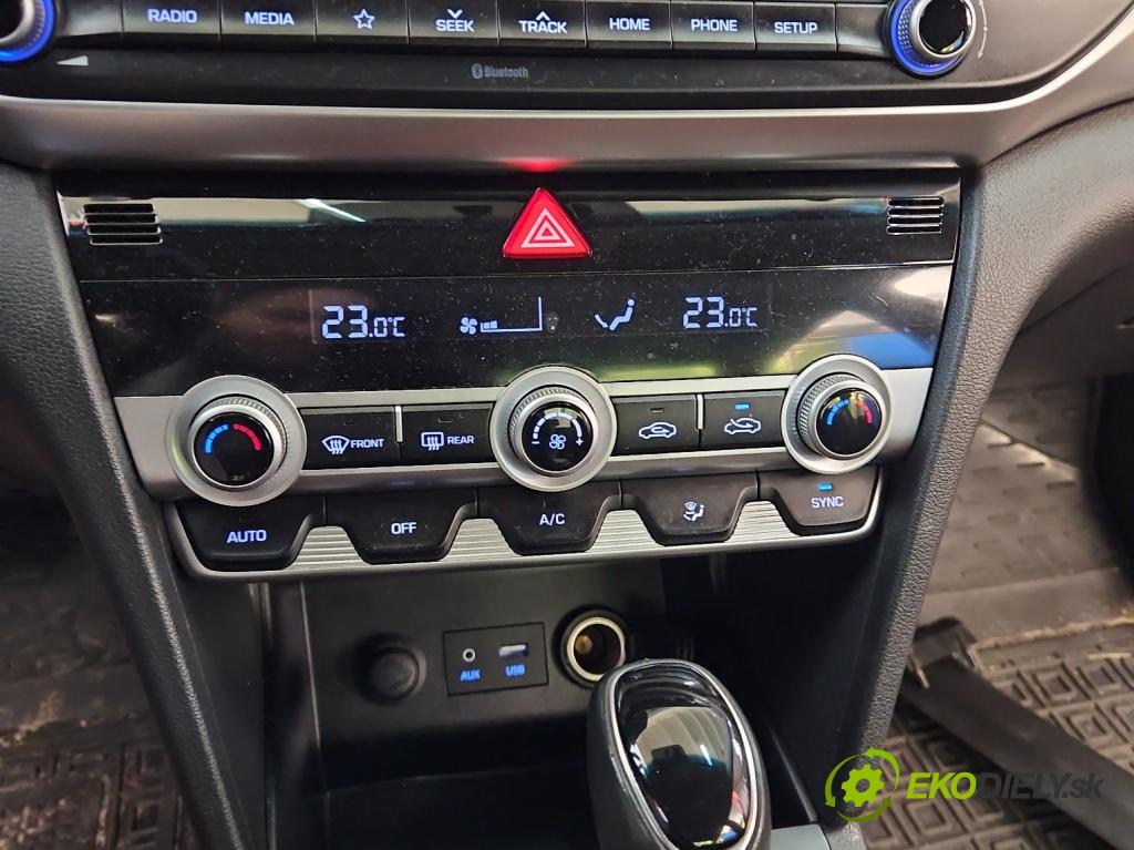 Hyundai Elantra VI 2015-2020 1.6 16V 128 HP automatic 94 kW 1591 cm3 4- panel kúrenia 97250-F2DC0