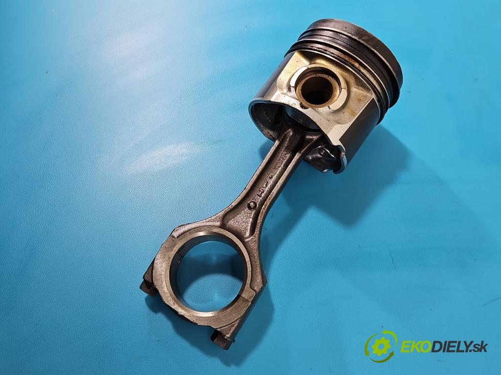 Isuzu D-Max II 2011-2019 2.5d 163 HP manual 120 kW 2499 cm3 2- piest  (Piest)