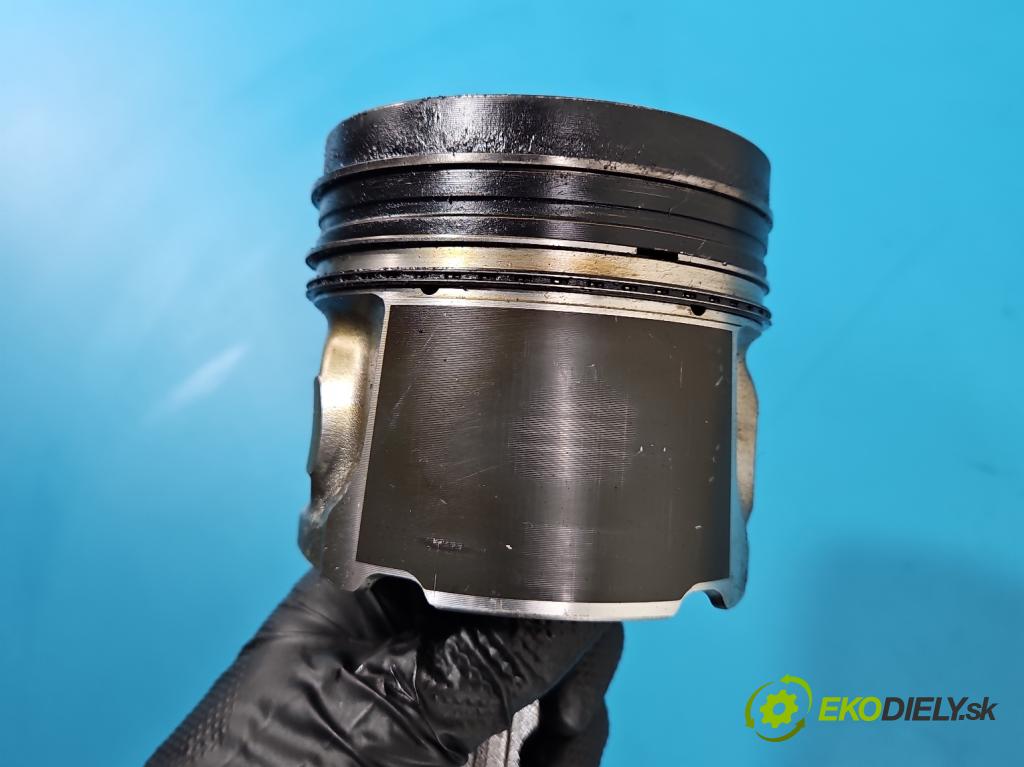 Isuzu D-Max II 2011-2019 2.5d 163 HP manual 120 kW 2499 cm3 2- piest (Piest)