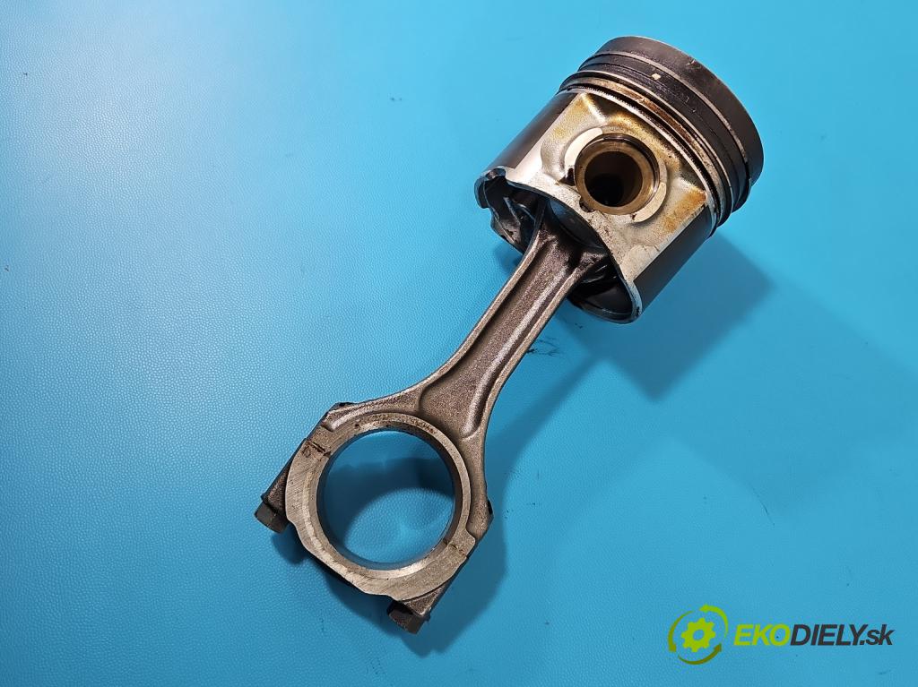 Isuzu D-Max II 2011-2019 2.5d 163 HP manual 120 kW 2499 cm3 2- piest  (Piest)