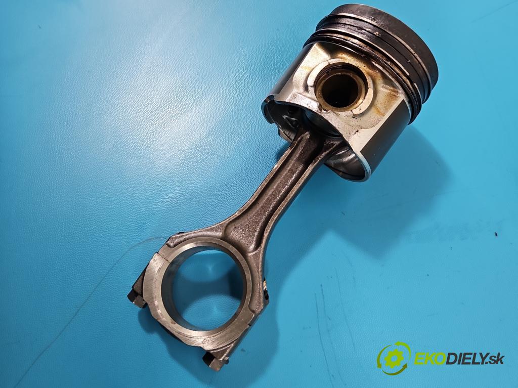 Isuzu D-Max II 2011-2019 2.5d 163 HP manual 120 kW 2499 cm3 2- piest  (Piest)