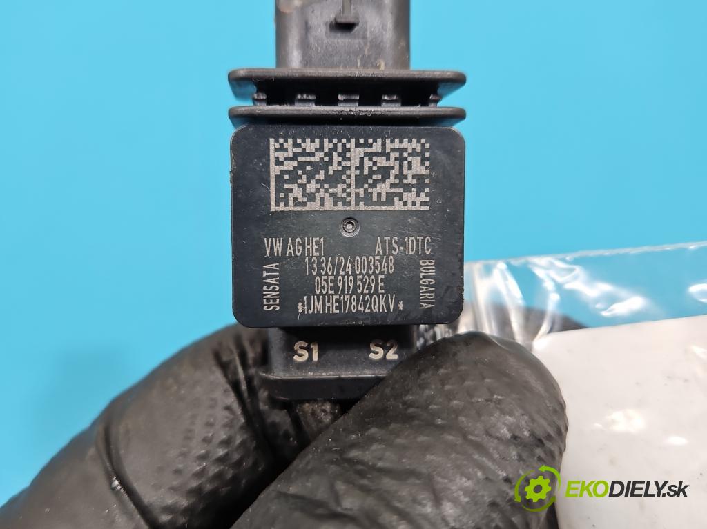 Skoda Octavia IV 2019- 1.5 TSI 150 HP automatic 110 kW 1498 cm3 5- snímač teploty: výfukové 05E919529E (Snímač)