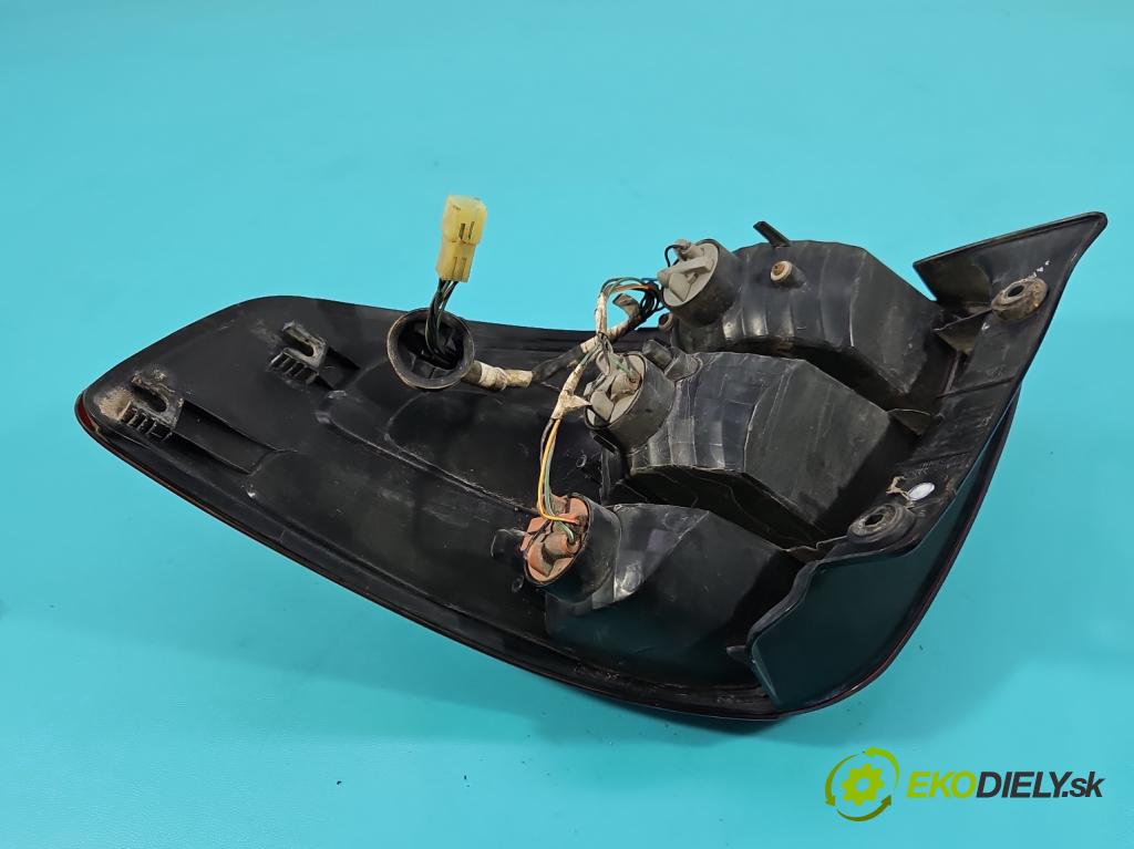 Suzuki SX4 I 2006-2014 1.9 ddis: 120 HP manual 88 kW 1910 cm3 5- svetlo / reflektor zadné ľavé 220-16684 (Kľučka dverí ostatné)