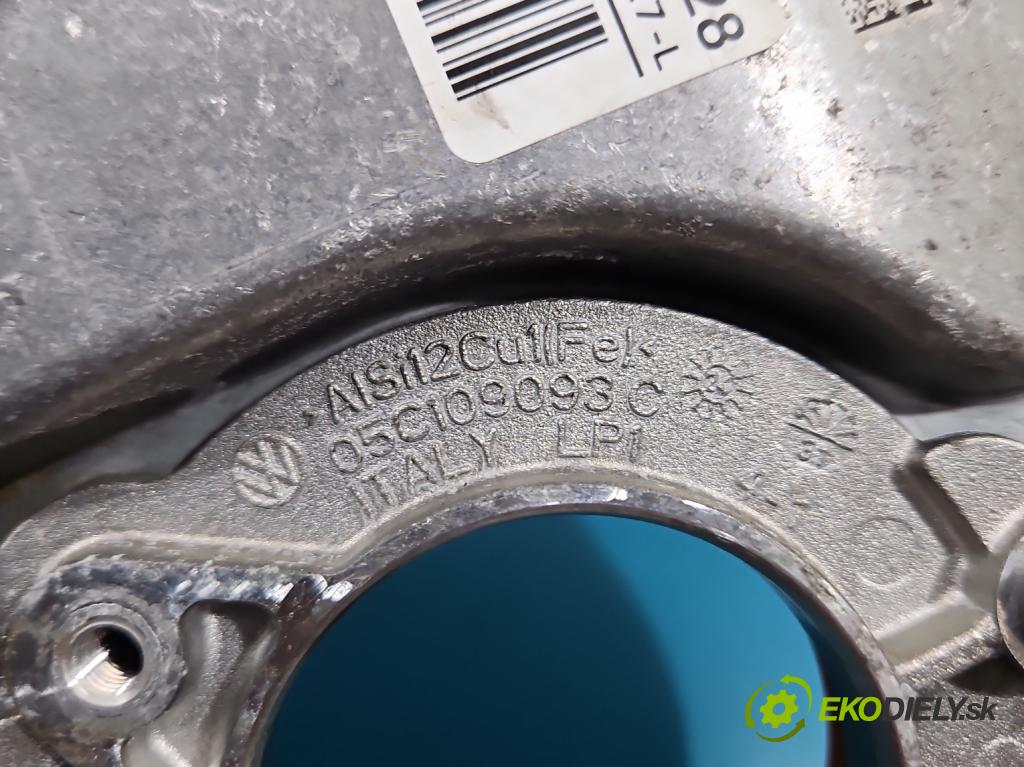 Skoda Octavia IV 2019- 1.5 TSI 150 hp automatic 110 kW 1498 cm3 5- obal vačkový 05E109108P (Kryt motoru )