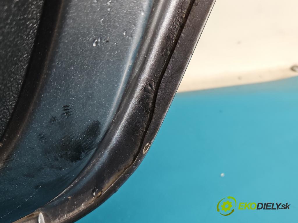 Peugeot 207 1.4 16V 95 hp manual 70 kW 1397 cm3 3- zadní kufrové dveře  (Zadní kapota (kufr))