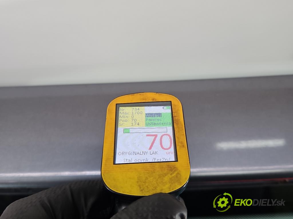 Peugeot 207 1.4 16V 95 hp manual 70 kW 1397 cm3 3- zadní kufrové dveře  (Zadní kapota (kufr))