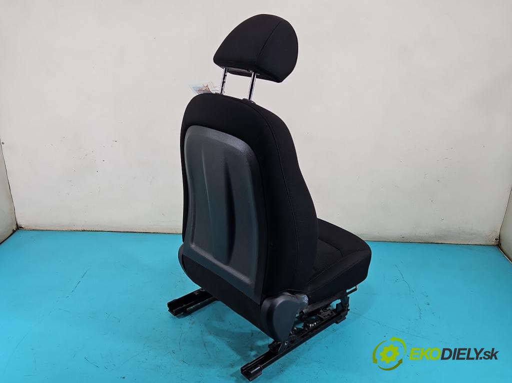 Hyundai Elantra VI 2015-2020 1.6 16V 128 hp automatic 94 kW 1591 cm3 4- Sedadlo levý  (Sedadlo)