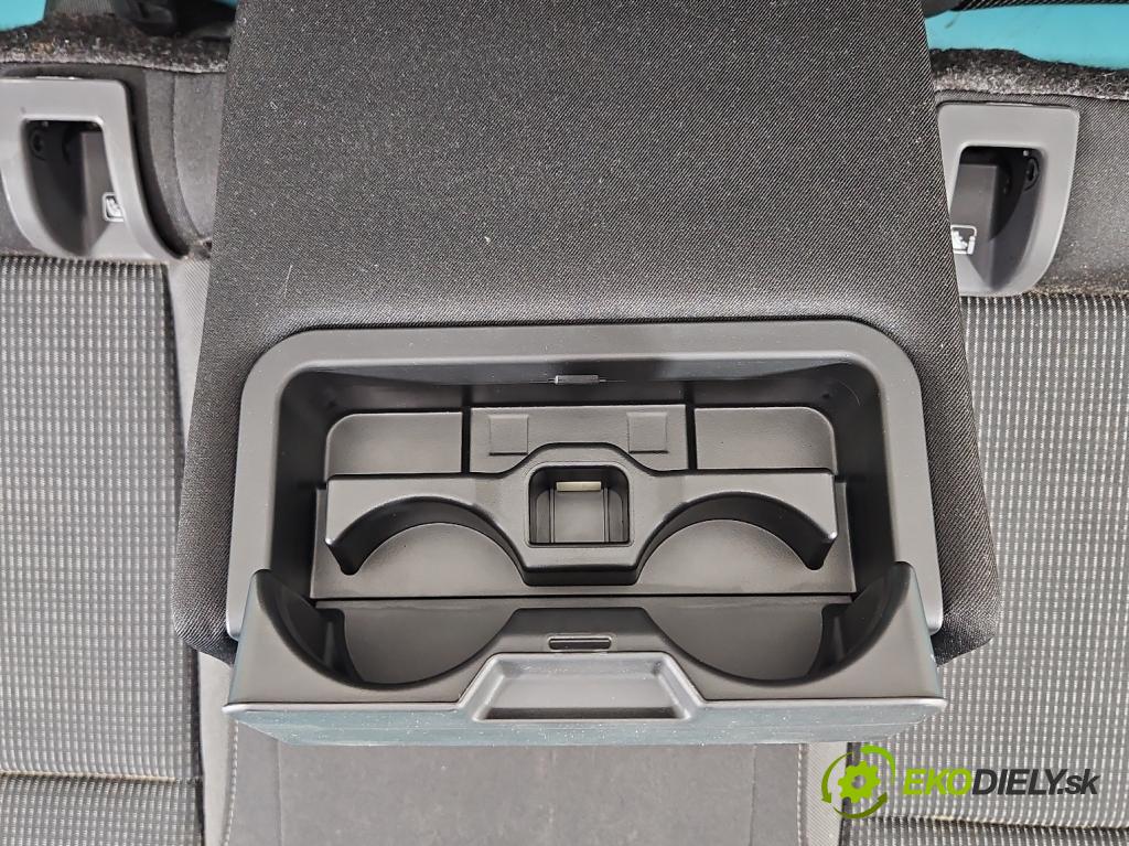 Skoda Octavia IV 2019- 1.5 TSI 150 HP automatic 110 kW 1498 cm3 5- Pohovka: zadné  (Sedadlo)