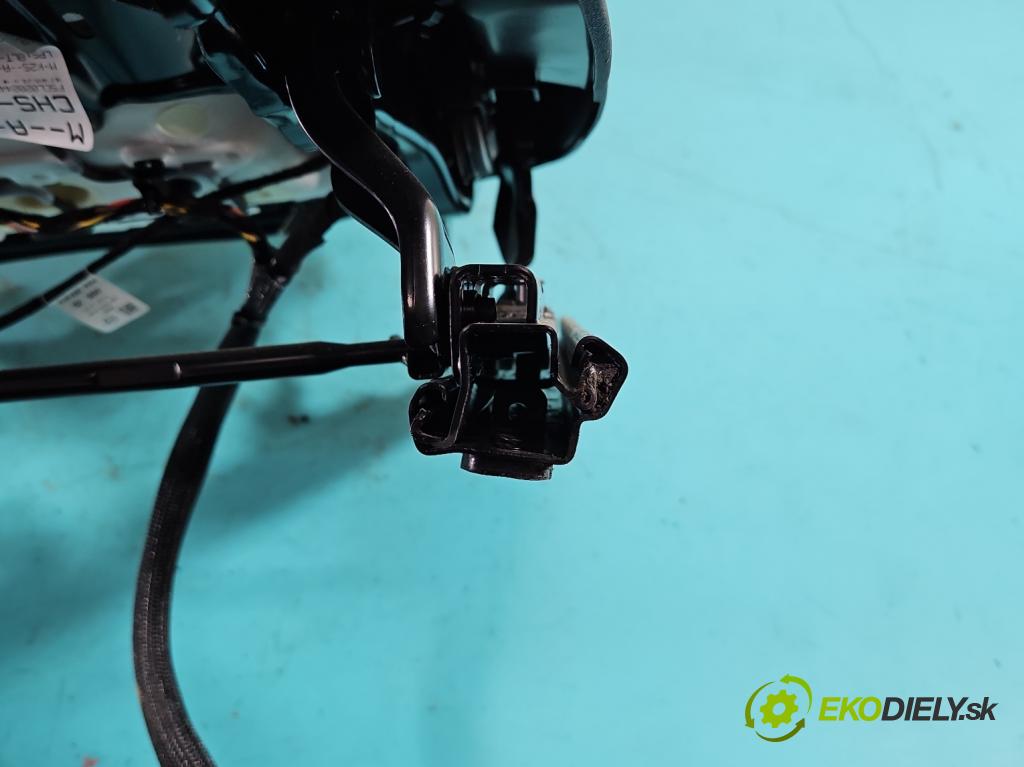 Skoda Octavia IV 2019- 1.5 TSI 150 HP automatic 110 kW 1498 cm3 5- Sedačka ľavý  (Sedadlo)