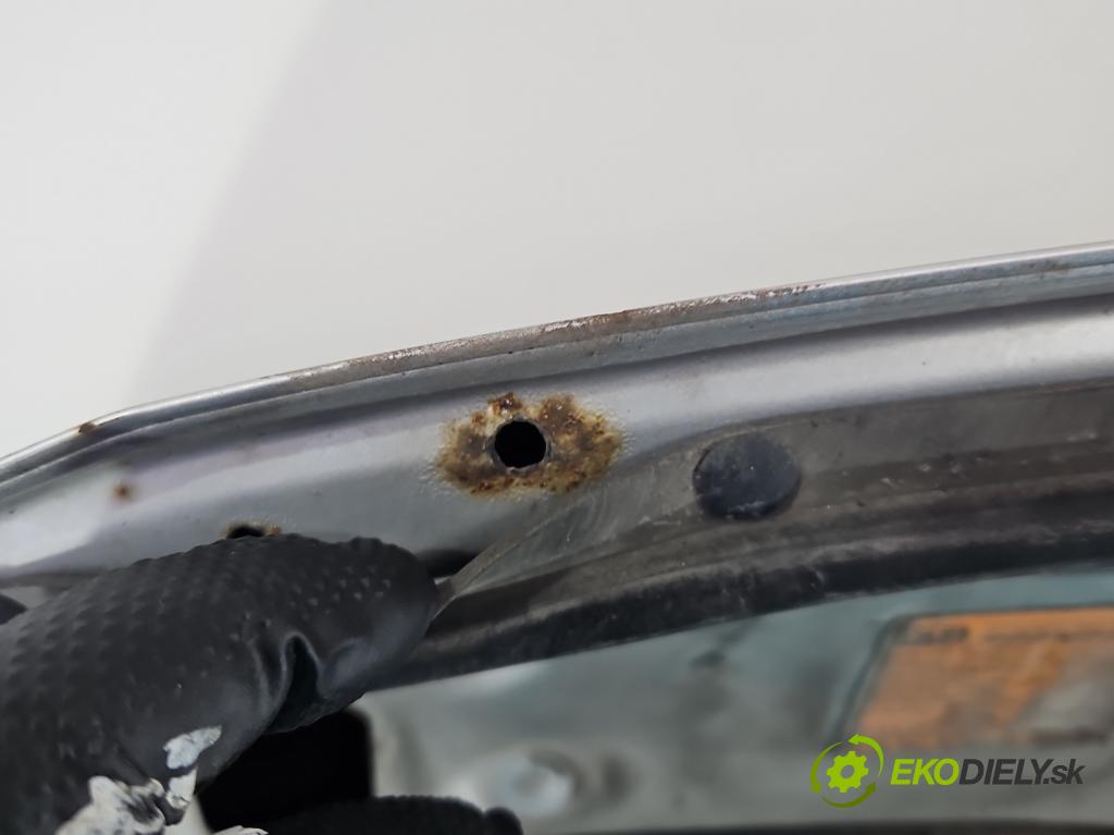 Suzuki Swift Mk6 2005-2010 1.3 16V 92 hp manual 67.5 kW 1328 cm3 5- kapota přední