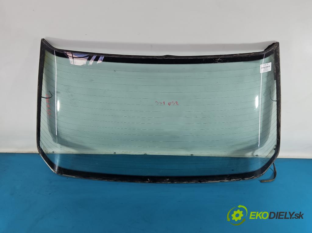 Mercedes 124 2.0d 75 hp manual 55 kW 1997 cm3 4- sklo zadní  (Zadní sklo)
