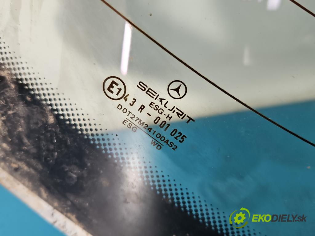 Mercedes 124 2.0d 75 hp manual 55 kW 1997 cm3 4- sklo zadní  (Zadní sklo)