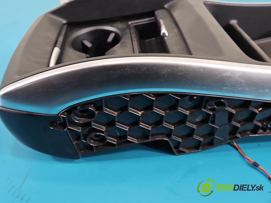 Bmw X6 E71 2007–2014 3.0d 306KM automatic 225 kW 2993 cm3 5- Rukojeť: na nápoje: 1380687 (Držiak (úchyt) na nápoje)