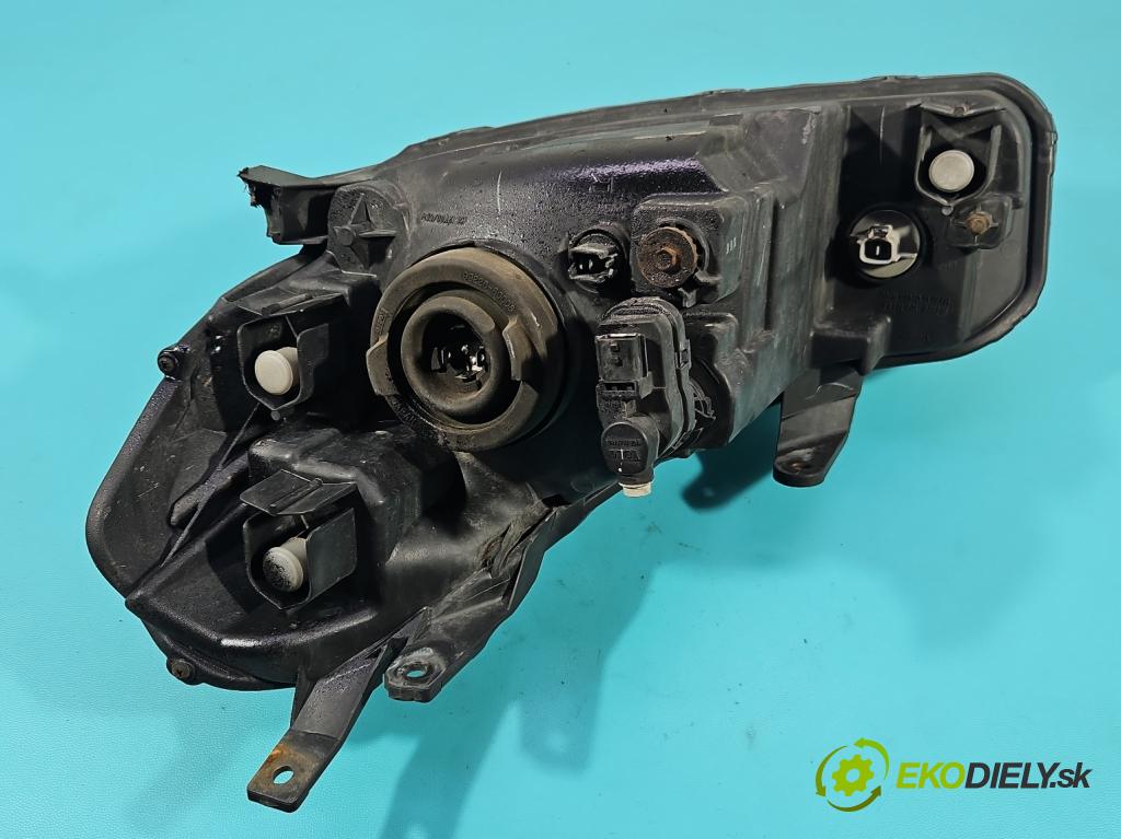 Suzuki SX4 I 2006-2014 1.9 ddis: 120 HP manual 88 kW 1910 cm3 5- Reflektor: pravý  (Svetlo predné pravé)