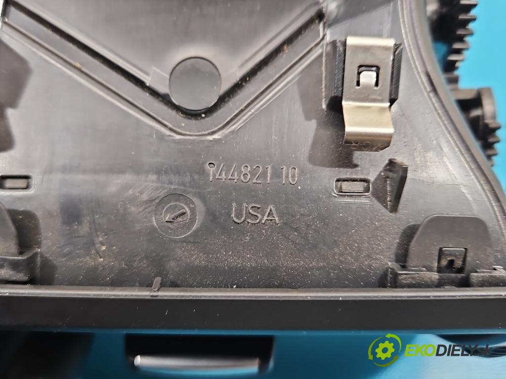 Bmw X6 E71 2007–2014 3.0d 306KM automatic 225 kW 2993 cm3 5- Mřížka: kúrenia stredová 9210705-03 (Mriežka kúrenia (fukár))