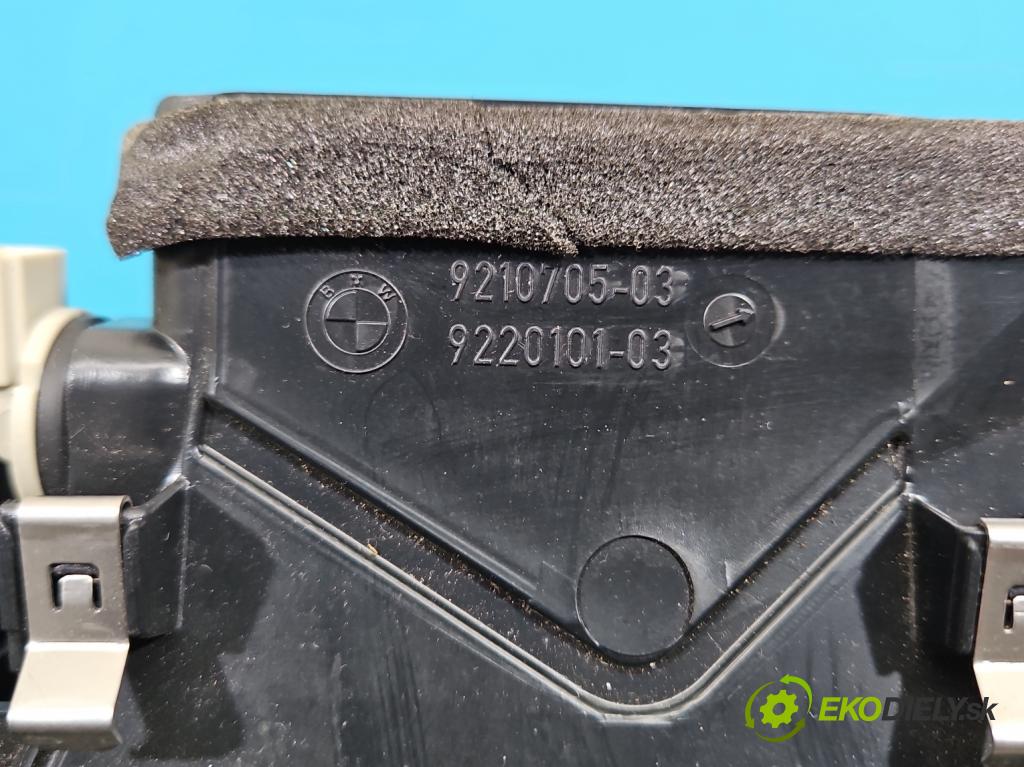 Bmw X6 E71 2007–2014 3.0d 306KM automatic 225 kW 2993 cm3 5- Mřížka: kúrenia stredová 9210705-03 (Mriežka kúrenia (fukár))