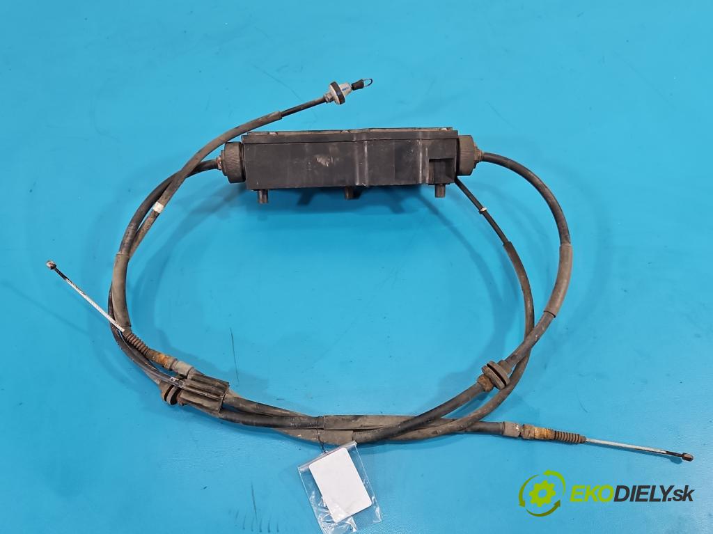 Bmw X6 E71 2007–2014 3.0d 306KM automatic 225 kW 2993 cm3 5- Brzda manuál: elektrický: P679607203 (Ručná brzda)