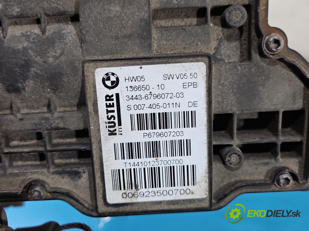 Bmw X6 E71 2007–2014 3.0d 306KM automatic 225 kW 2993 cm3 5- Brzda manuál: elektrický: P679607203 (Ručná brzda)