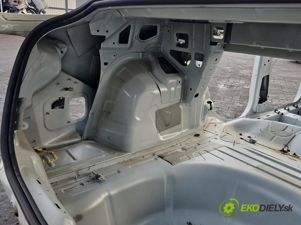 Fiat Tipo II 2015- 1.4 16v 95 HP manual 70 kW 1368 cm3 4- blatník zadné ľavý