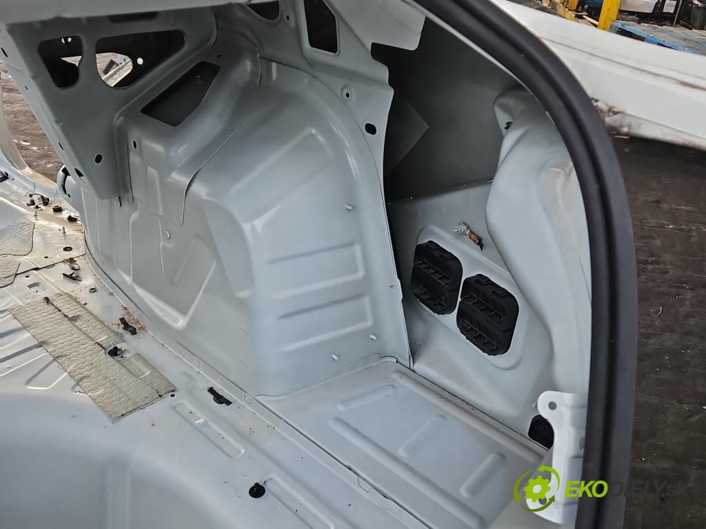 Fiat Tipo II 2015- 1.4 16v 95 HP manual 70 kW 1368 cm3 4- blatník zadné pravý