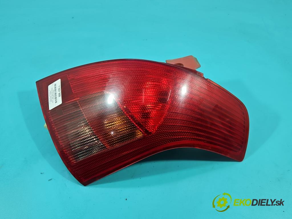Suzuki Swift Mk6 2005-2010 1.3 16V 92 HP manual 67.5 kW 1328 cm3 5- svetlo / reflektor zadné pravé P4476R (Kľučka dverí ostatné)