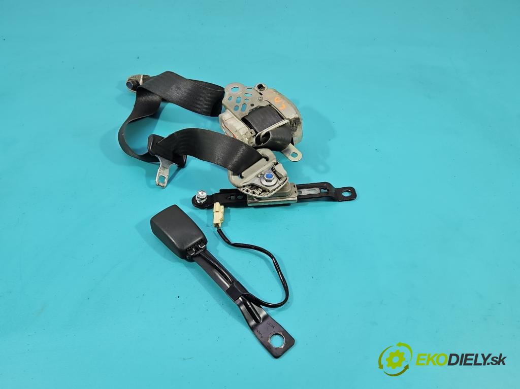 Suzuki Swift Mk6 2005-2010 1.3 16V 92 hp manual 67.5 kW 1328 cm3 5- stěna bezpečnost přední levý 84940-62J1