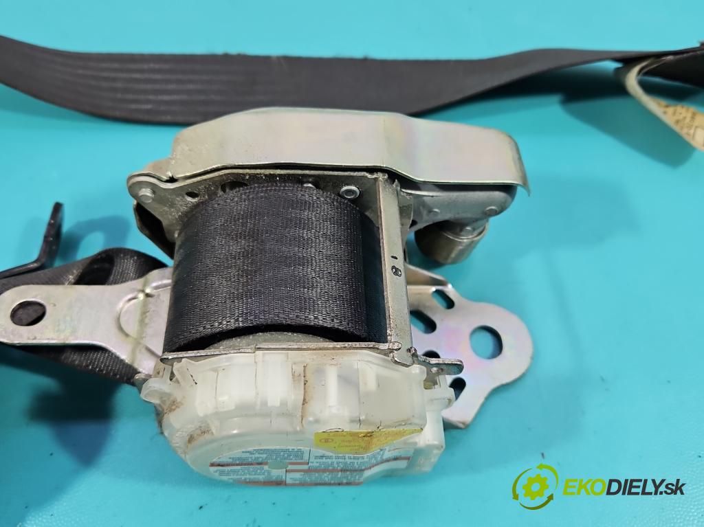 Suzuki Swift Mk6 2005-2010 1.3 16V 92 hp manual 67.5 kW 1328 cm3 5- stěna bezpečnost přední pravý 84920-62J0