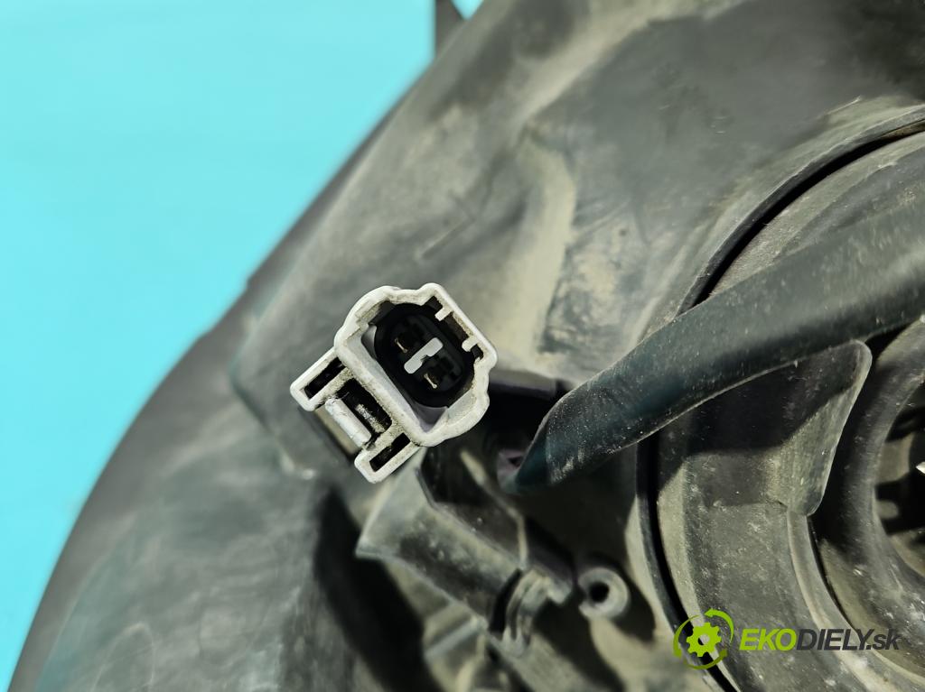 Suzuki Swift Mk6 2005-2010 1.3 16V 92 HP manual 67.5 kW 1328 cm3 5- Reflektor: ľavý  (Kľučka dverí ostatné)